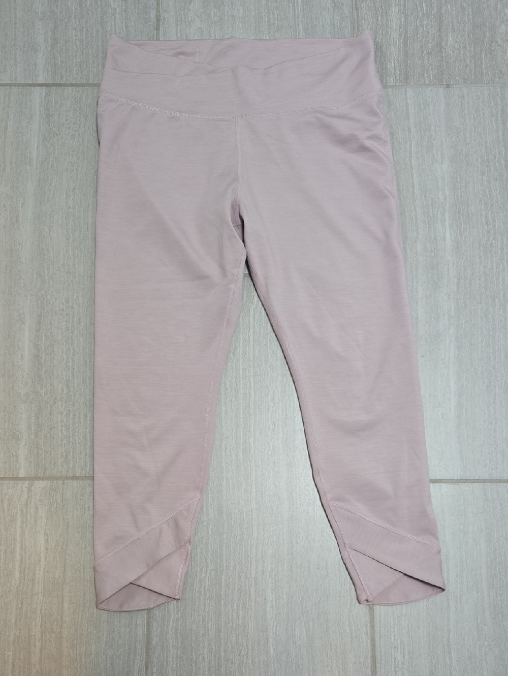 Nike Dri-Fit Women's XXL Light Pink Leggings